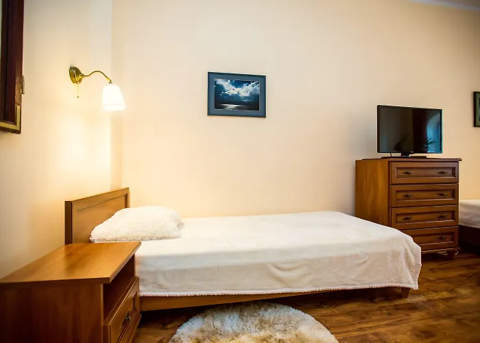 Hotel Pod Kasztanami 2*