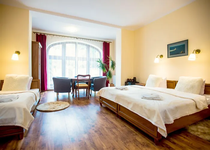 Hotel Pod Kasztanami 2*