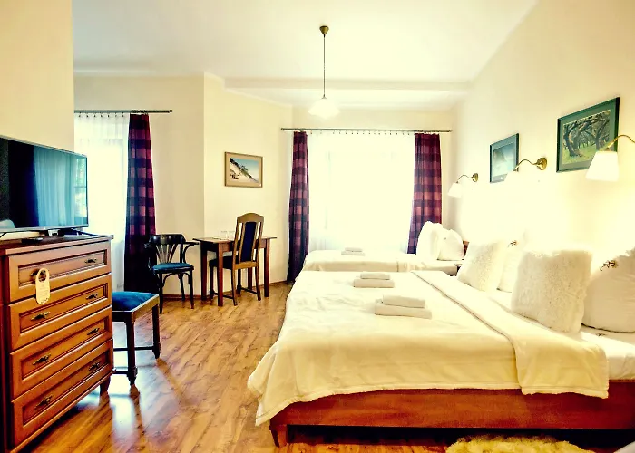 Hotel Pod Kasztanami 2*